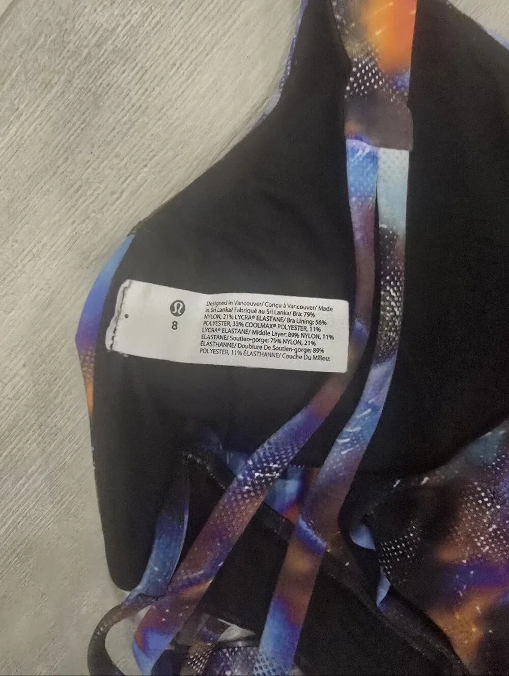 Lululemon Multicolor Abstract Strappy Crossback Sports Bra Workout Yoga Size 8